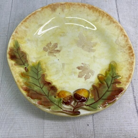 Gibson Elite SIMPLY NATURE Handpainted Embossed Leaves Nuts Salad Plates Set 4 - Picture 6 of 16